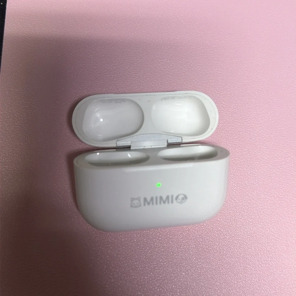 Apple Gen 1 AirPod pros - used.